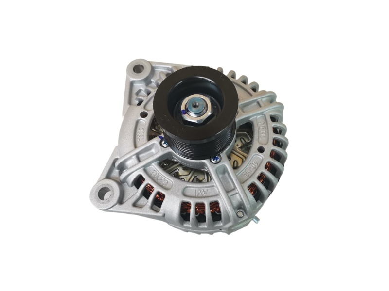 Dongfeng Cummins engine parts 24V 40A Alternator 5272634